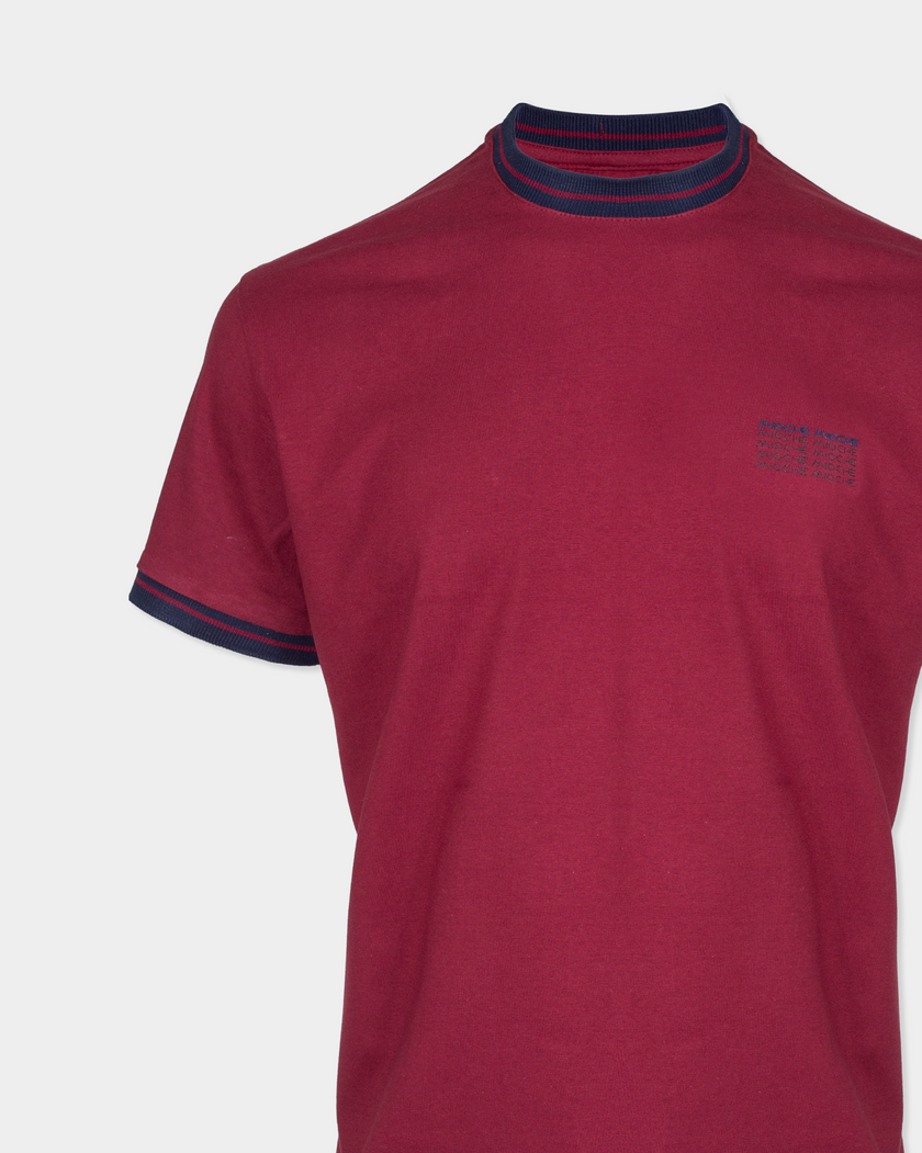 T-Shirt Gola Arredondada