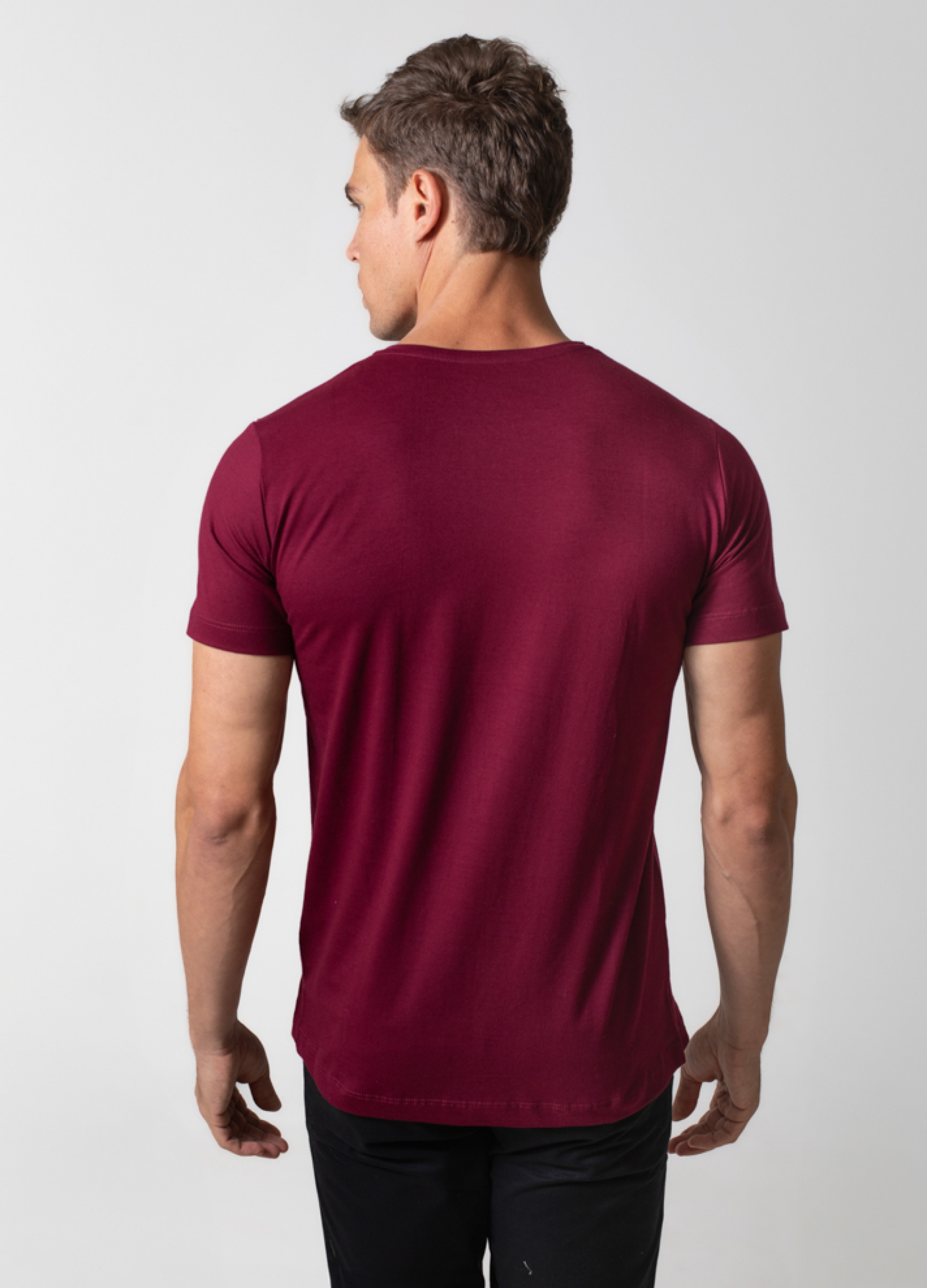 T-SHIRT BÁSICA COM SILK