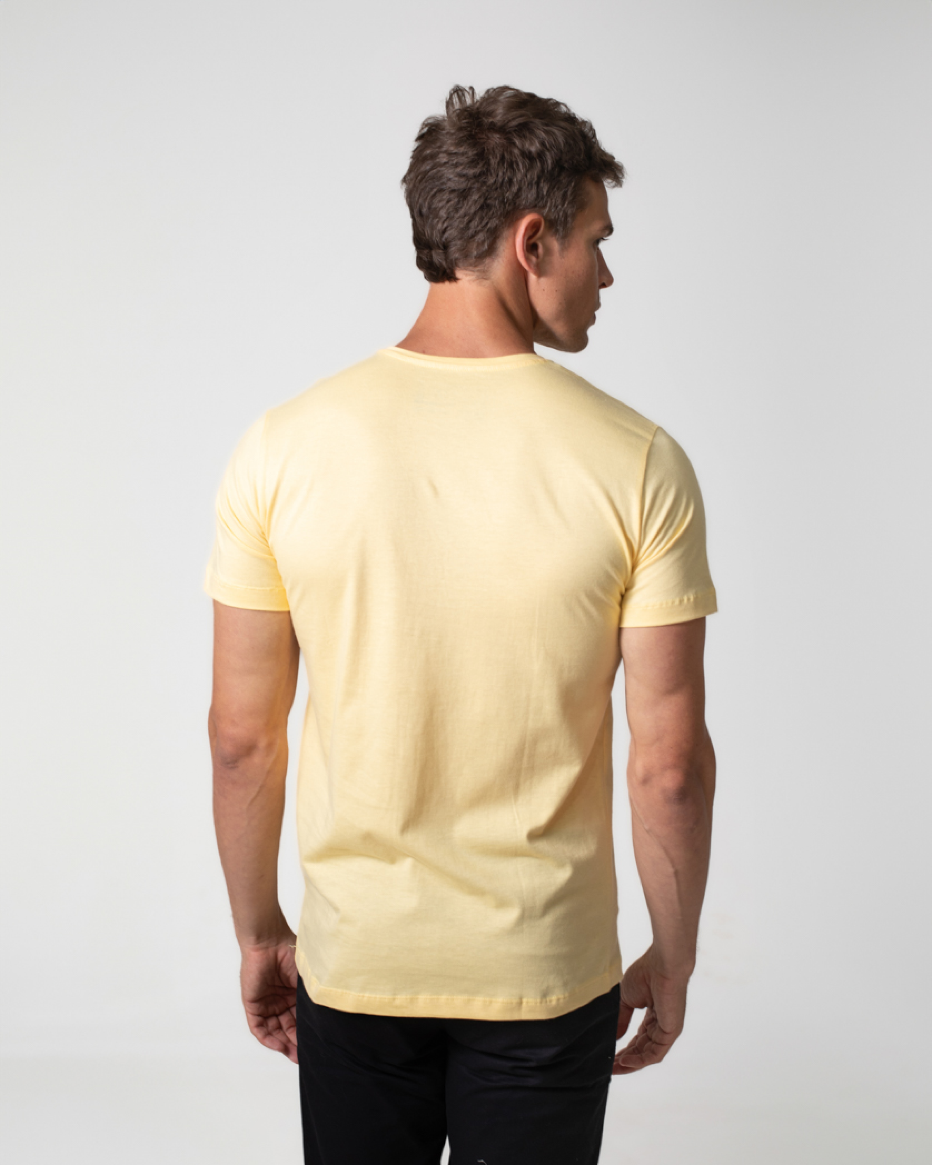 T-SHIRT BÁSICA COM SILK