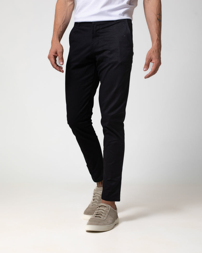 CALÇA SARJA BASICA BOLSO FACA