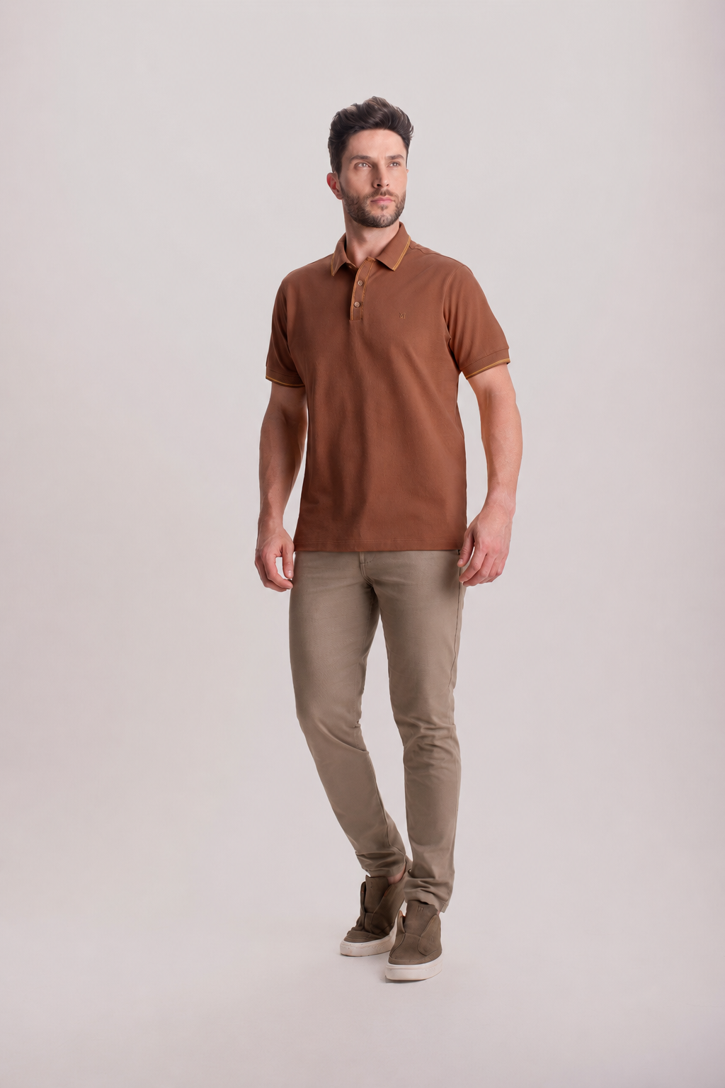 Camisa Polo Masculina em Piquet