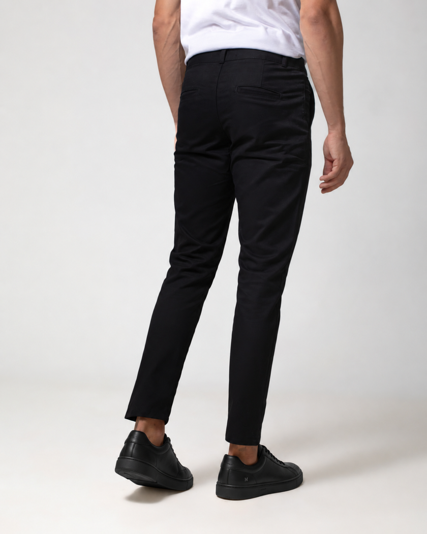 Calça Slim Masculina em Sarja