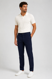 Calça Slim Taper Tecnológica